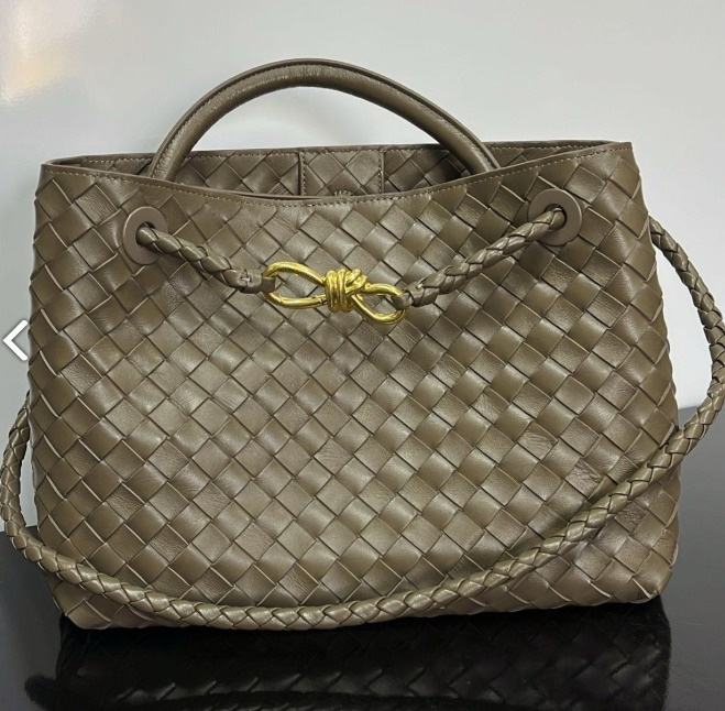 Bolsa Bottega Veneta Andiamo - Imagem 7