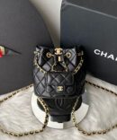 Mochila Chanel Couro Pequena - Preto