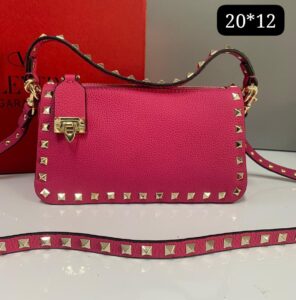 Bolsa Valentino Rockstud Crossbody - Rosa