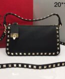 Bolsa Valentino Rockstud Crossbody - Preto/Dourado