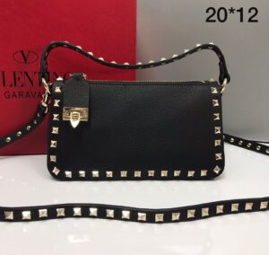 Bolsa Valentino Rockstud Crossbody - Preto/Dourado