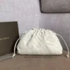 Bolsa Bottega Veneta Intercciato Pouch - Branco