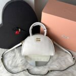 Bolsa Miu Miu Tiracolo em Couro - Branco