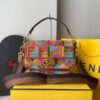 Bolsa Fendi Baguette Multicolor - Marrom