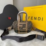 Bolsa Fendi Bowling FF - Marrom/Preto