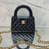 Bolsa Chanel Matelassê Mini - Preto/Dourado