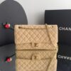 Bolsa Chanel Classic 255 Caviar - Bege/Dourado