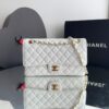 Bolsa Chanel Classic 255 Caviar - Branco/Dourado