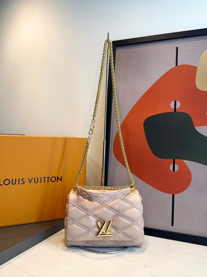 Bolsa Louis Vuitton Go - Imagem 3