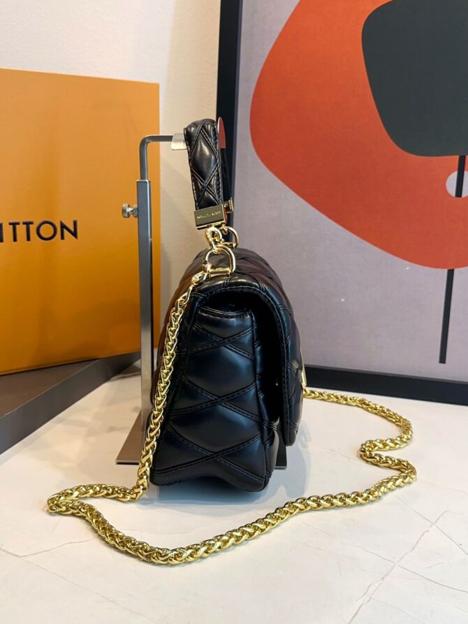 Bolsa Louis Vuitton Go - Imagem 17