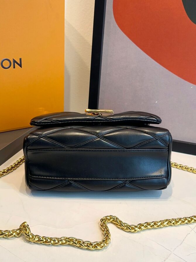 Bolsa Louis Vuitton Go - Imagem 20