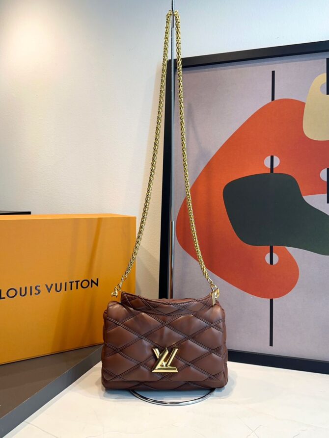 Bolsa Louis Vuitton Go - Imagem 26