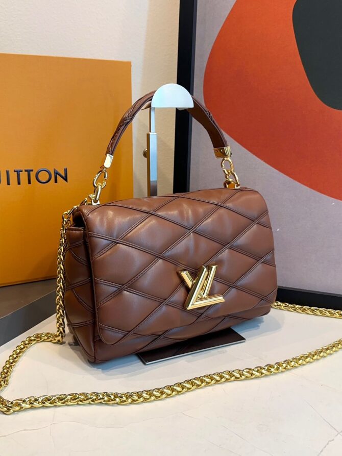 Bolsa Louis Vuitton Go - Imagem 27