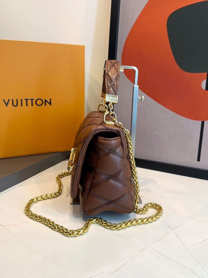 Bolsa Louis Vuitton Go - Imagem 30