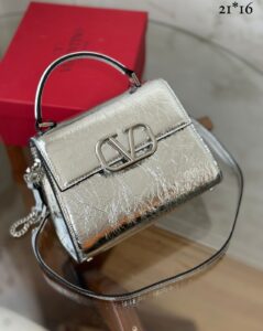 Bolsa Valentino Vsling metálica - Prata