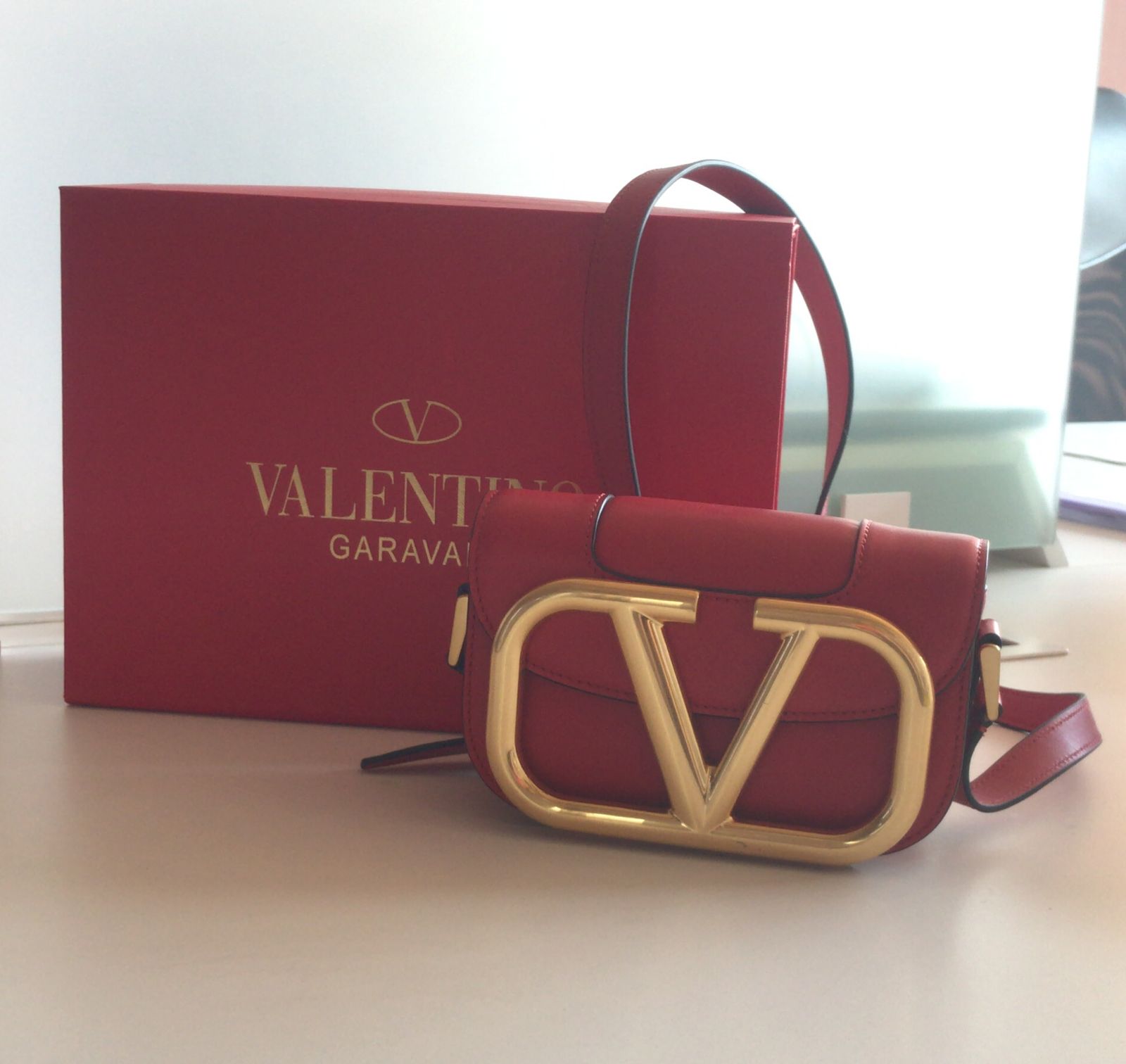 Bolsa Valentino Garavani Supervee Mini -Brechó - Imagem 2
