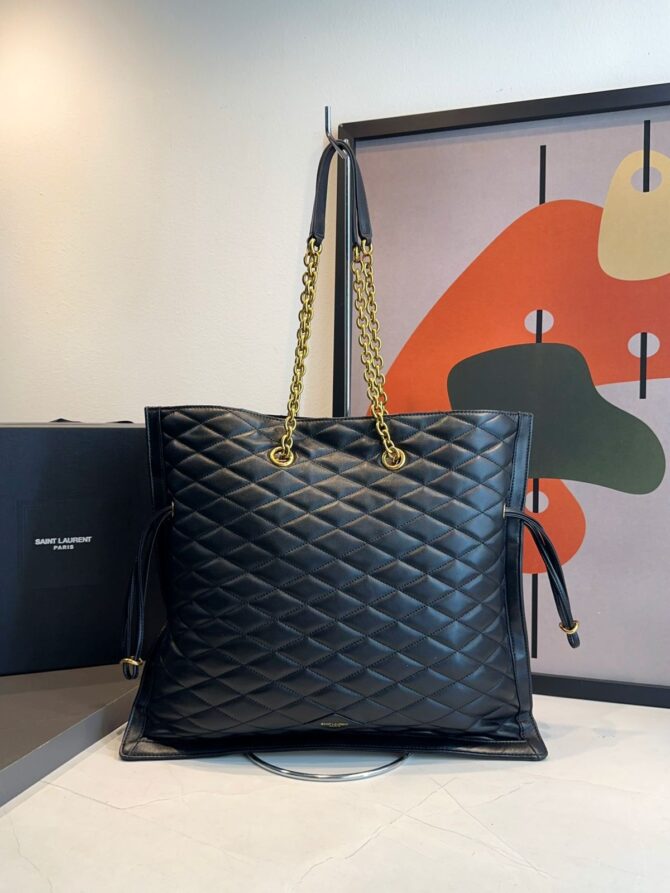 Bolsa Saint Laurent Calypso Acolchoada - Imagem 5