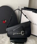 Bolsa Gucci Horsebit 1955 Assimétrica - Preto