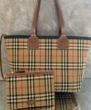 Bolsa Burberry London Xadrez - Bege/Marrom