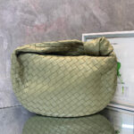 Bolsa Bottega Veneta Jodie 38cm - Verde Claro