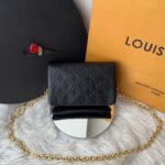Bolsa Louis Vuitton Coussin - Preto