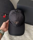 Boné Prada Logo Triangular - Preto