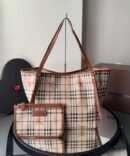 Bolsa Burberry London Xadrez - Bege/Marrom