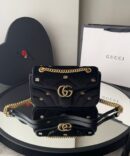 Bolsa Gucci Marmont GG Veludo - Preto/Dourado