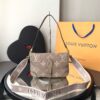 Bolsa Louis Vuitton Diane Empreinte - Bege/Branco