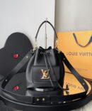 Bolsa LV Bucket Couro - Preto