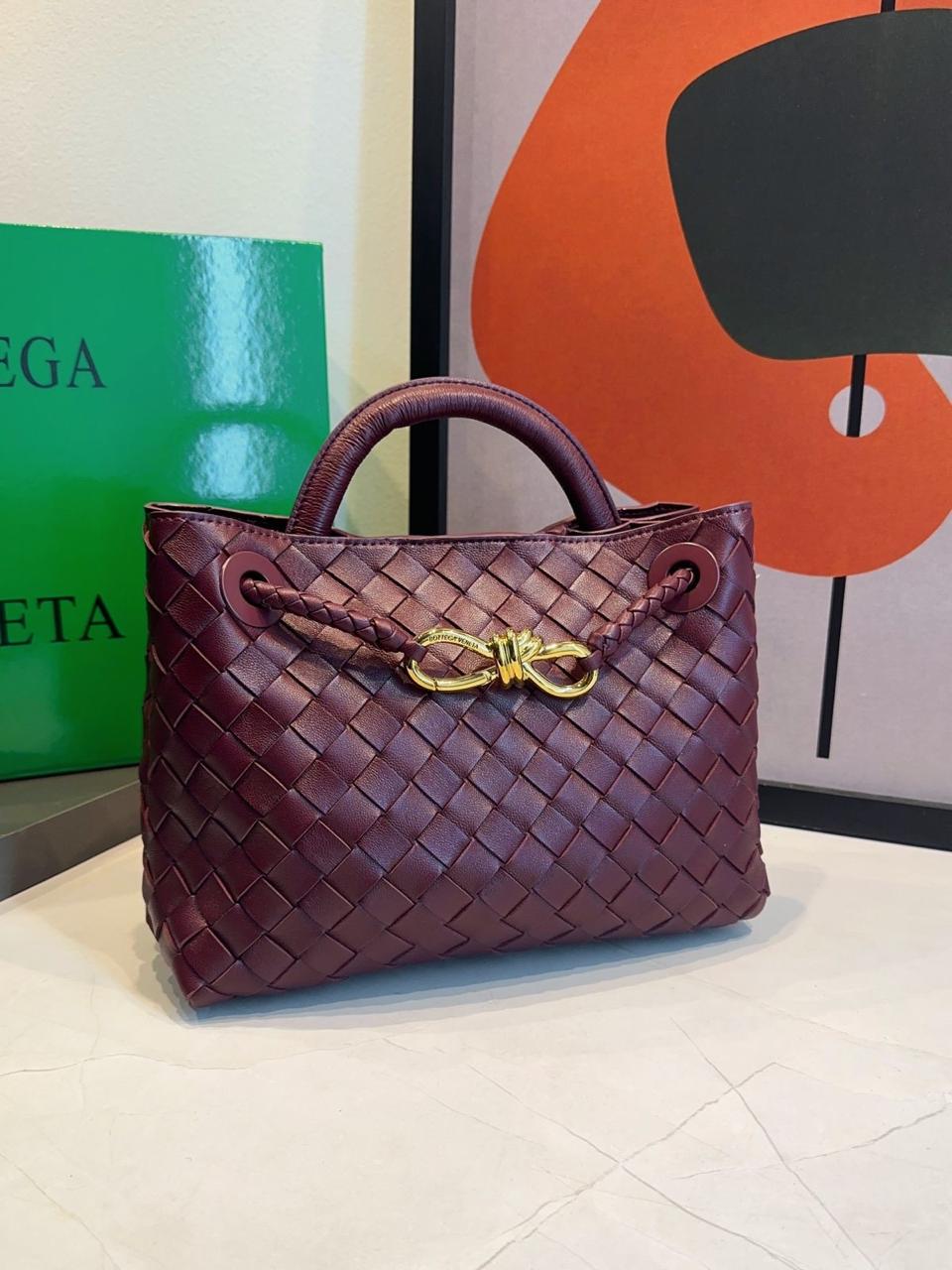 Bolsa Bottega Veneta Andiamo Pequena - Imagem 5