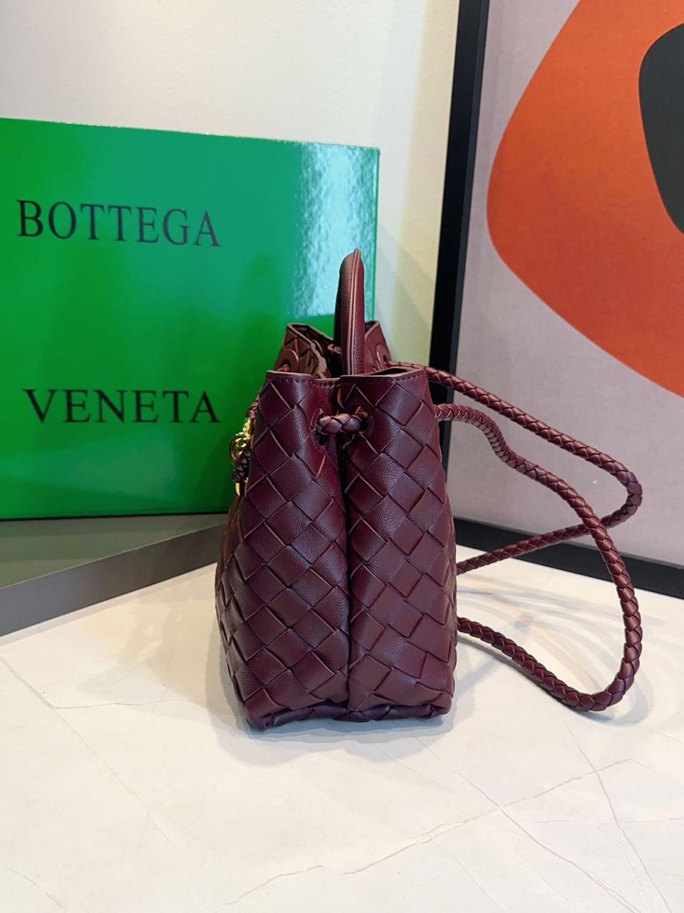 Bolsa Bottega Veneta Andiamo Pequena - Imagem 8