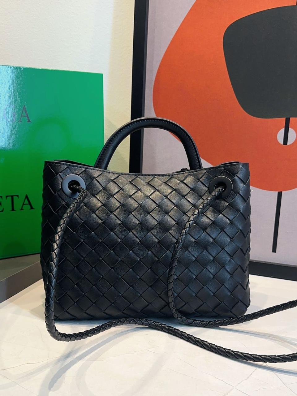 Bolsa Bottega Veneta Andiamo Pequena - Imagem 41
