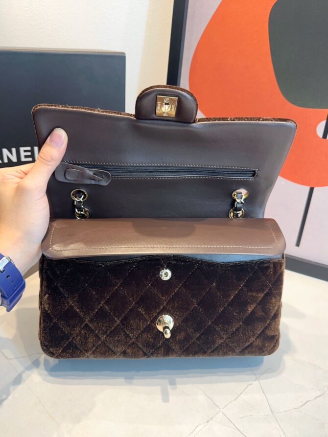 Bolsa Chanel Classic 11.12 Camurça - Imagem 47