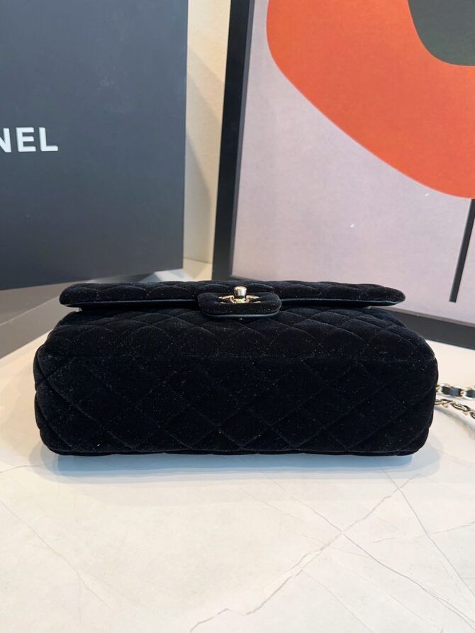 Bolsa Chanel Classic 11.12 Camurça - Imagem 57