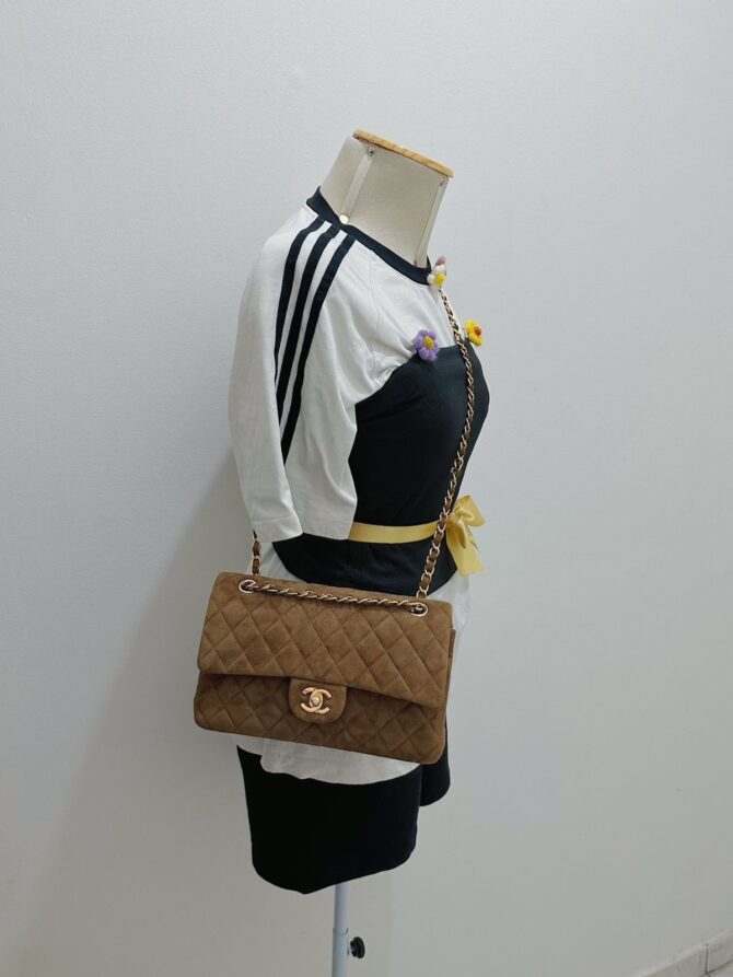 Bolsa Chanel Classic 11.12 Camurça - Imagem 16