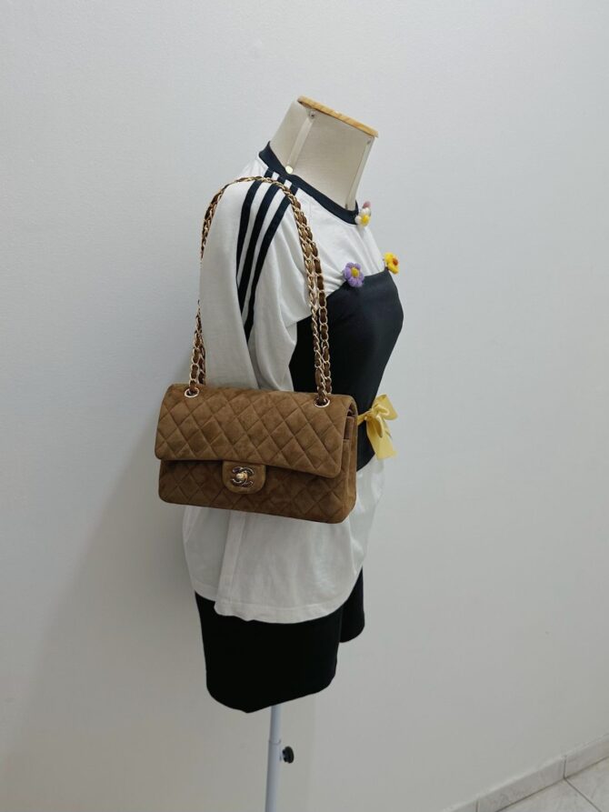 Bolsa Chanel Classic 11.12 Camurça - Imagem 17