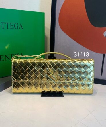 Bolsa Clutch Bottega Long Andiamo