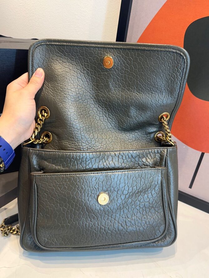 Bolsa YSL Niki G Granulada - Imagem 23