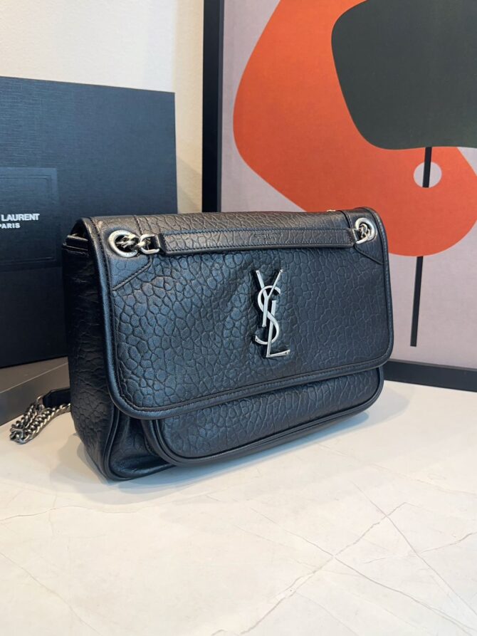 Bolsa YSL Niki G Granulada - Imagem 28