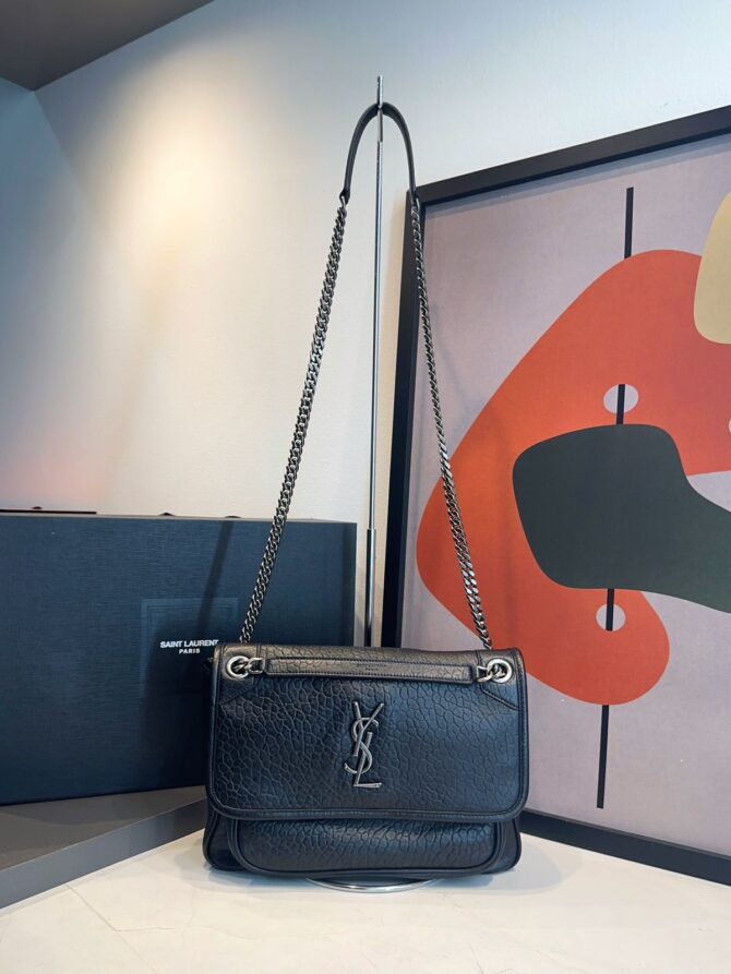 Bolsa YSL Niki G Granulada - Imagem 30