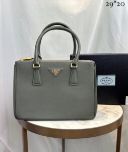 Bolsa Prada Galleria Media - Cinza