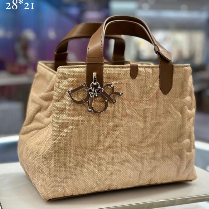 Bolsa Dior Toujours Ráfia Media