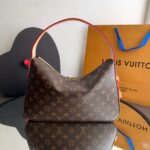 Bolsa LV Slouchy PM - Marrom