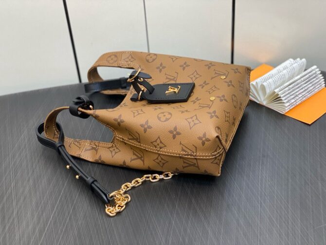 Bolsa LV Atlantis BB Monogram - Image 2