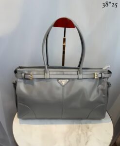 Bolsa Prada Grande em Couro GM - Cinza