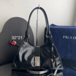Bolsa Prada Tote Média de couro -Preto