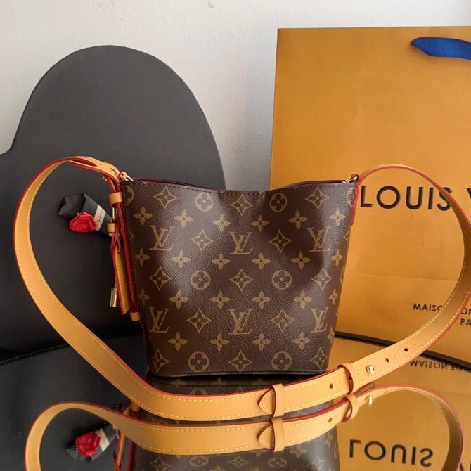 Bolsa LV Monograma Couro All In BB - Image 6