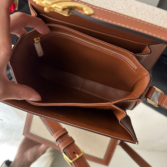 Bolsa Celine Triomphe Têxtil - Imagem 10