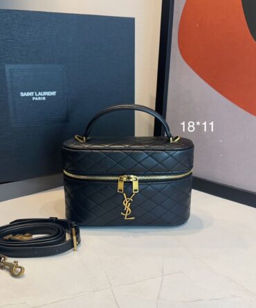 Bolsa YSL Necessáire Gaby Em Couro